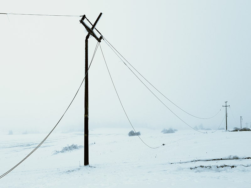 Power emergency with ice on power lines